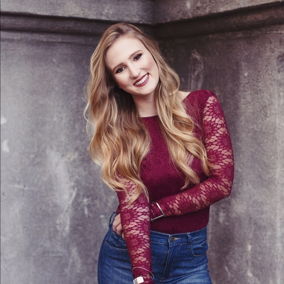 NWT Urban Outfitters Lace Open Back Bodysuit - Picture 6 of 6